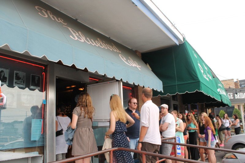 12 Bluebird Cafe\Bluebird5.jpg